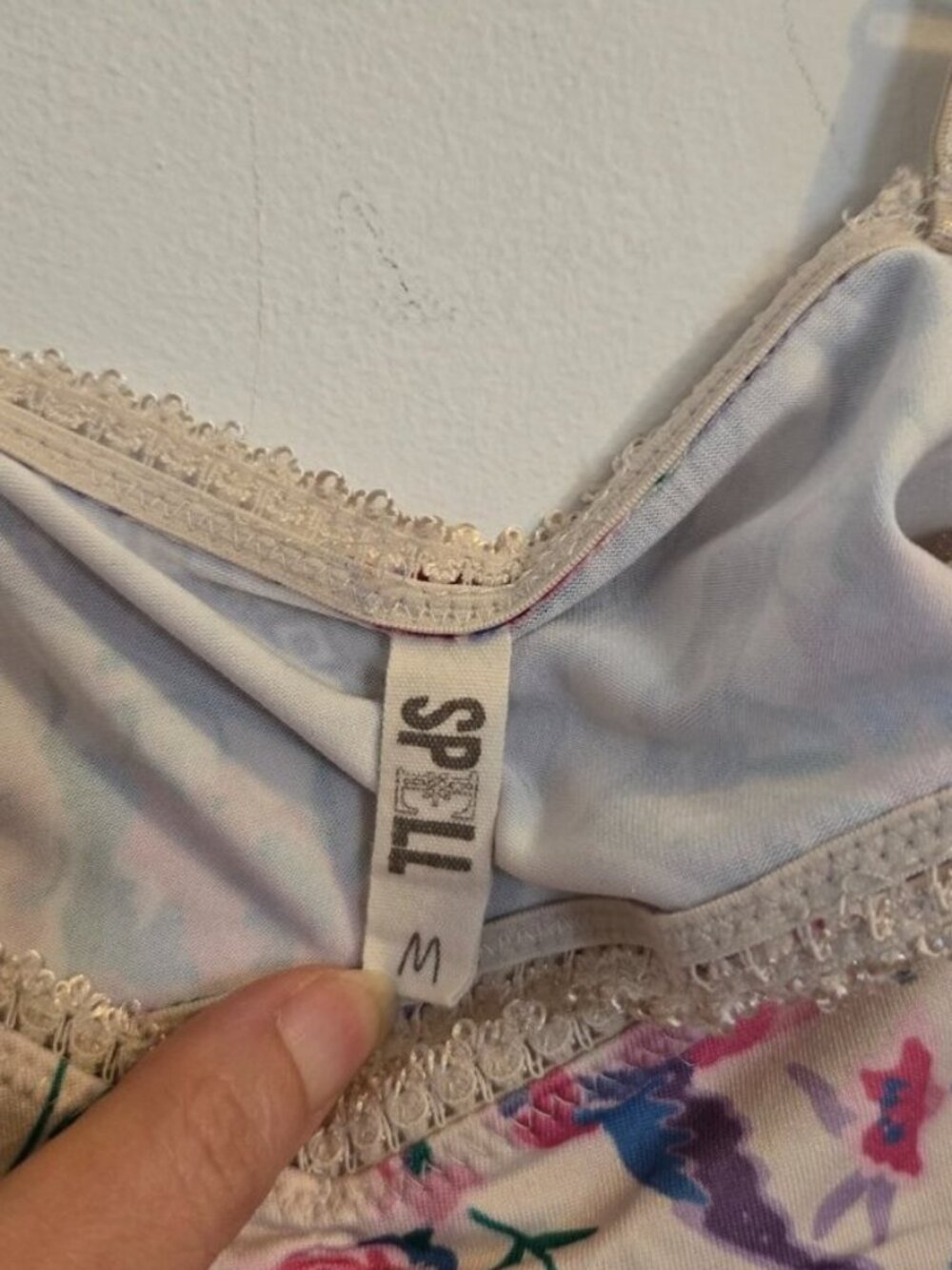 Spell & the Gypsy Babushka Lavender‎ Bralette Bra Medium - Picture 6 of 7